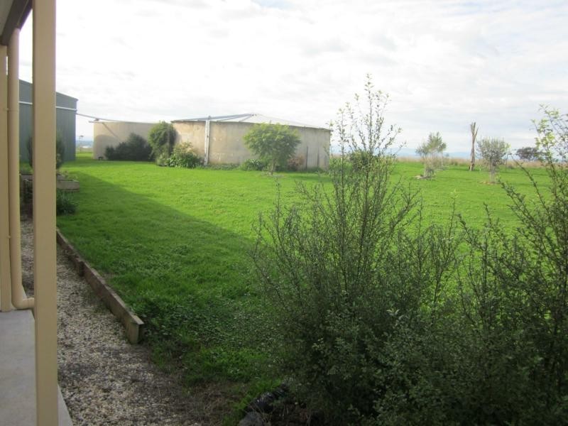 100 Simpsons Lane, Moyhu VIC 3732