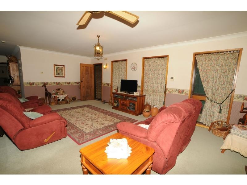 52 Frost Road, Peechelba VIC 3678