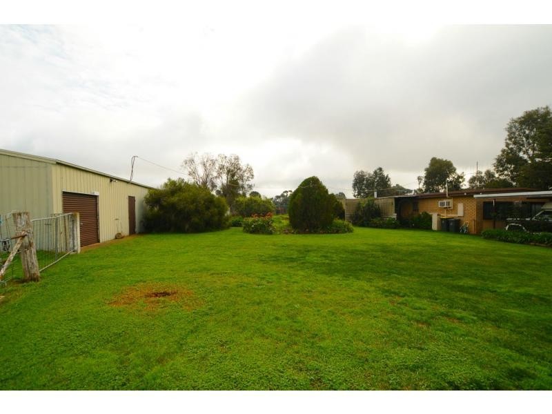 52 Frost Road, Peechelba VIC 3678