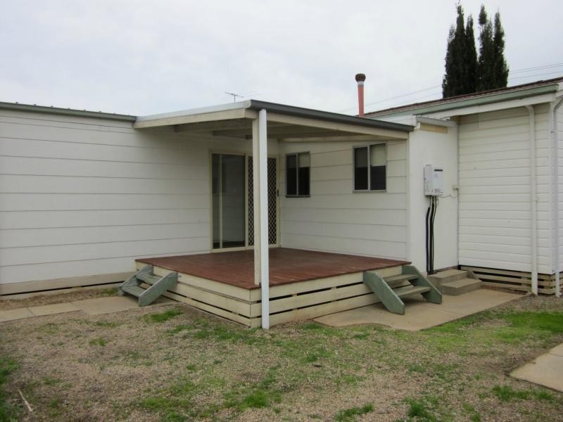 14 Perry Street, Wangaratta VIC 3677