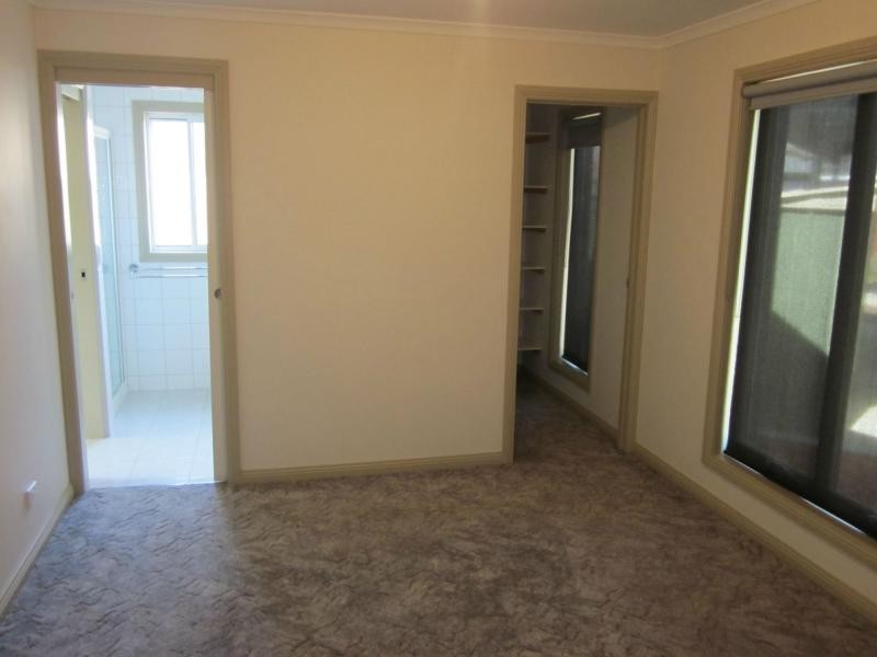 Unit 5/142 Rowan Street, Wangaratta VIC 3677