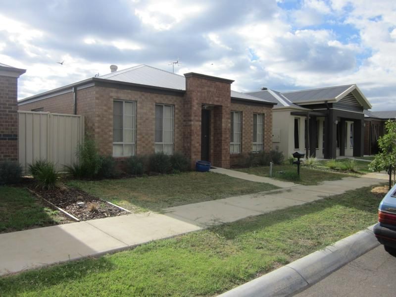 11 Creek View End, Wangaratta VIC 3677