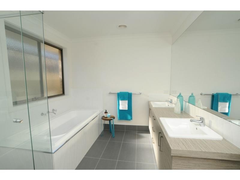 56 Jane Road, Yarrawonga VIC 3730