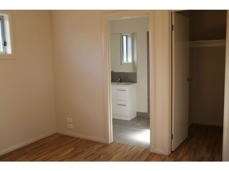 23 Joyce Way, Wangaratta VIC 3677