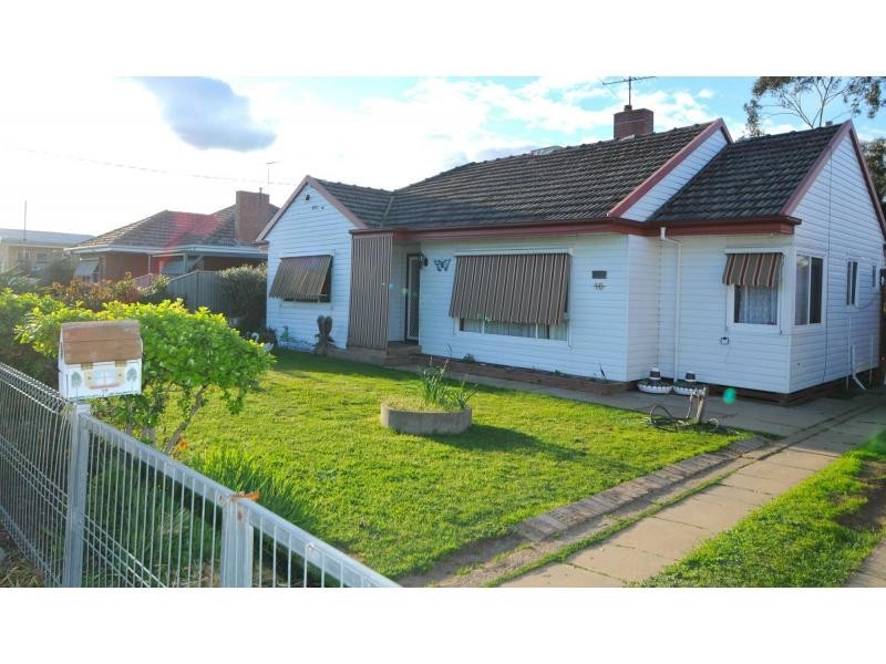 16 Medowra Avenue, Wangaratta VIC 3677