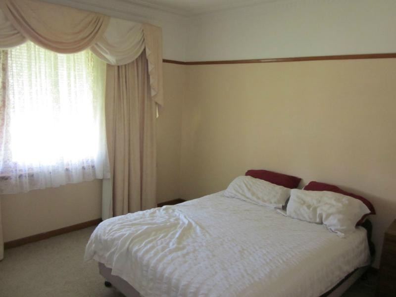 25 Younger Street, Wangaratta VIC 3677