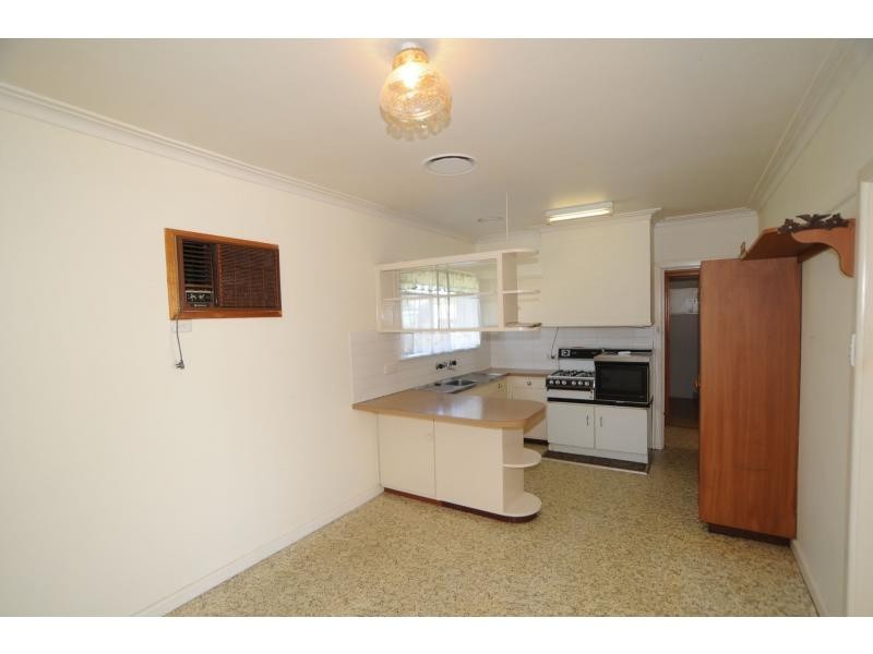 13 Esmond Street, Wangaratta VIC 3677