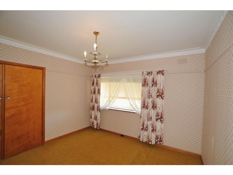 13 Esmond Street, Wangaratta VIC 3677