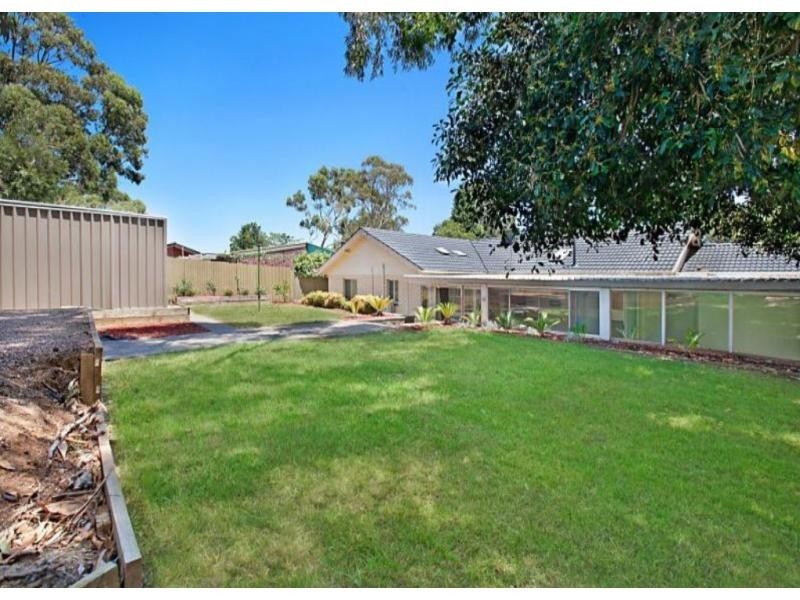 27 Waitara Road, Banksia Park SA 5091