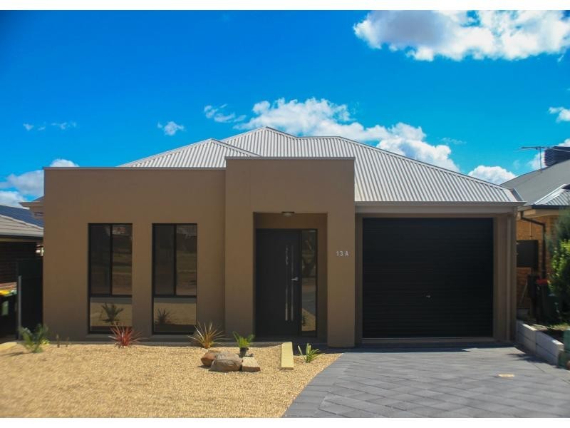 13A Toorak Drive, Blakeview SA 5114