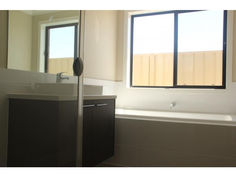 Lot 5 Eldorado Street, Viva Gold, Munno Para West SA 5115