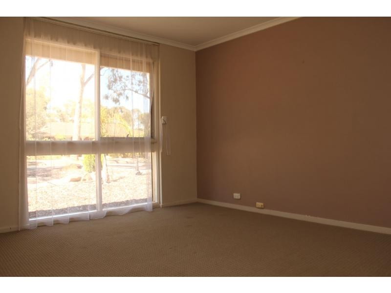 12 Casserly Crescent, Salisbury Heights SA 5109