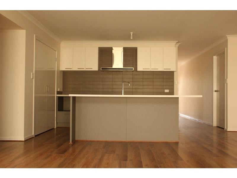 7 Adel Drive, Greenfields Estate, Munno Para West SA 5115