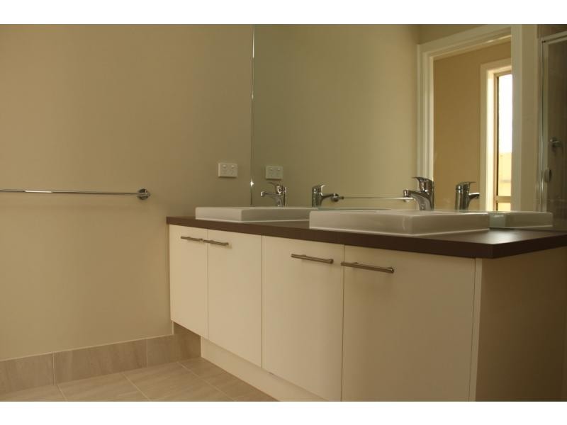 L18 Carbone Drive, Greenfields Estate, Munno Para West SA 5115