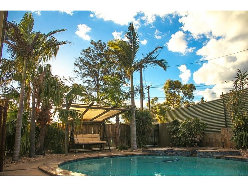 13 Cumberland Avenue, Para Hills SA 5096