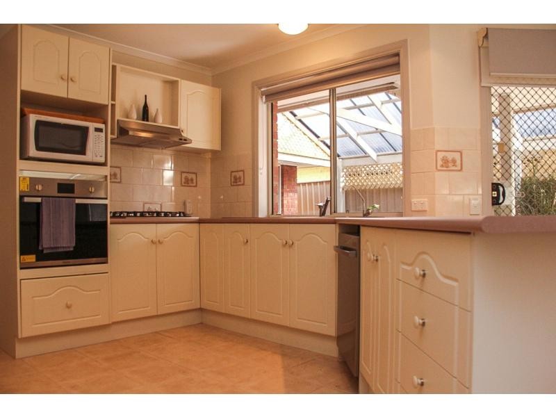 34 Victoria Drive, Oakden SA 5086