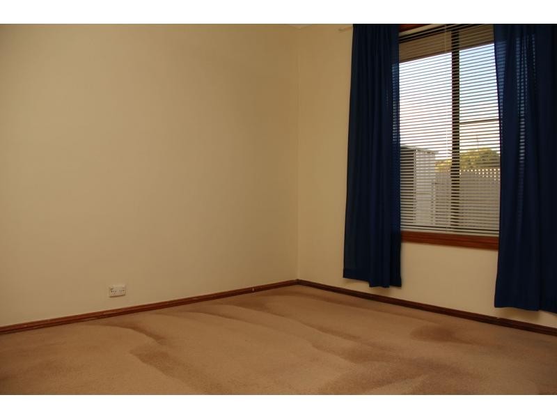 66 Canterbury Drive, Salisbury Heights SA 5109