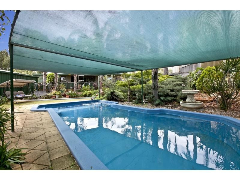 2 Granada Avenue, Gulfview Heights SA 5096