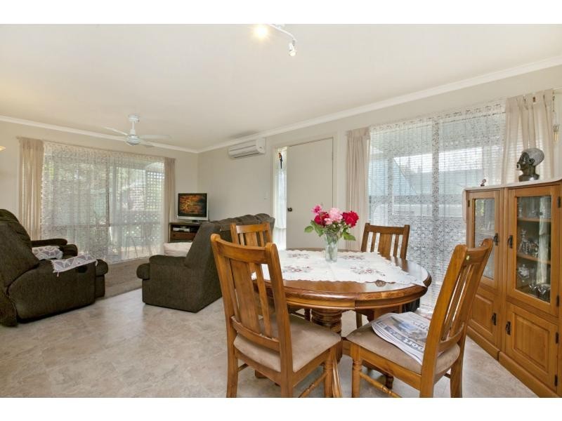 2 Granada Avenue, Gulfview Heights SA 5096