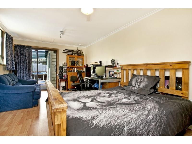 2 Granada Avenue, Gulfview Heights SA 5096