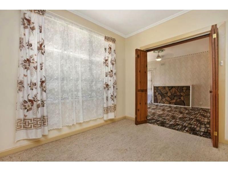 36 Topaz Crescent, Salisbury East SA 5109