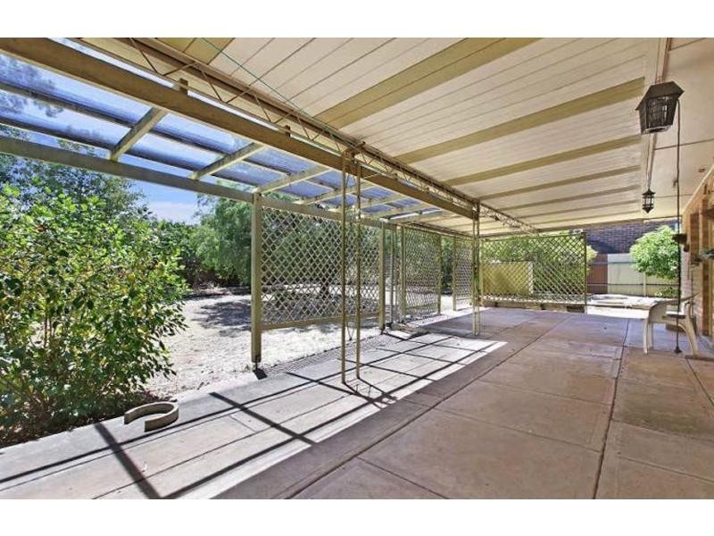 36 Topaz Crescent, Salisbury East SA 5109