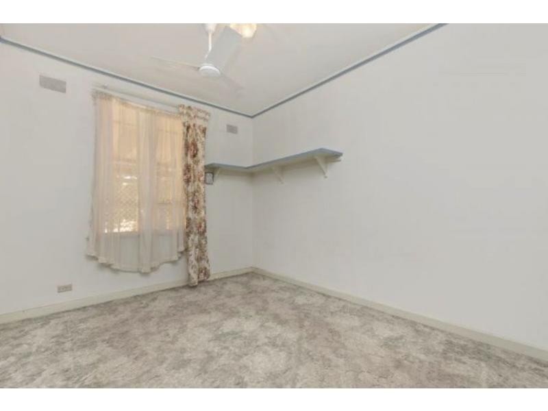 36 Topaz Crescent, Salisbury East SA 5109