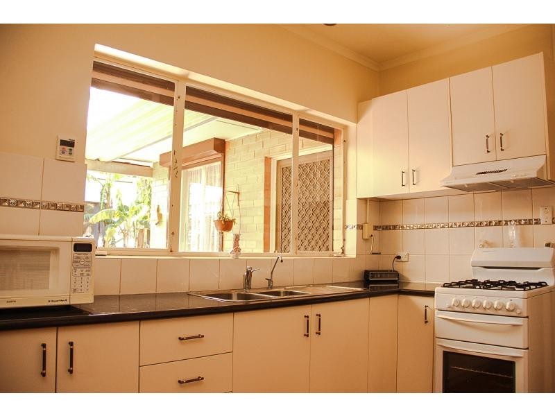 2 Alder Street, Paradise SA 5075