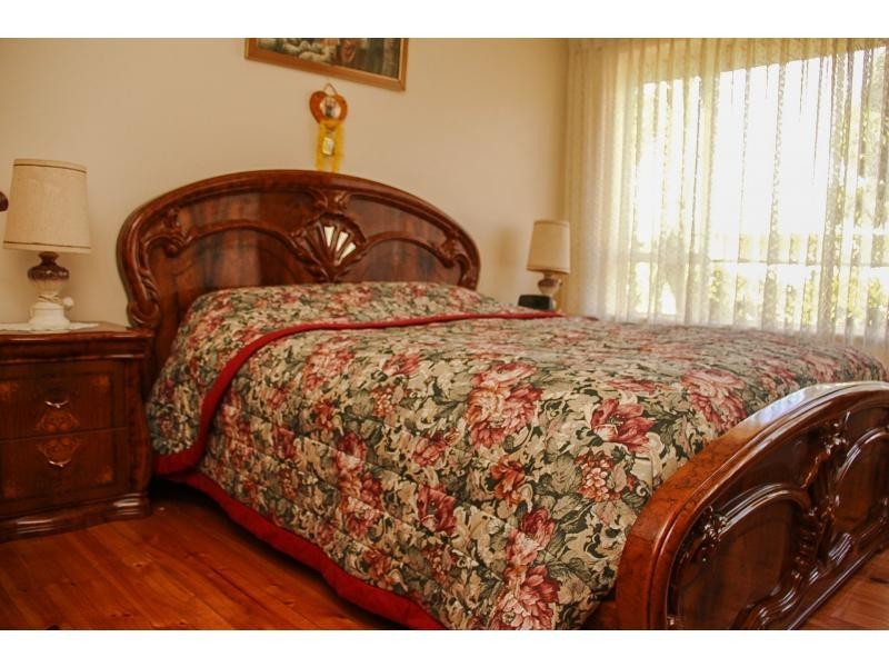 2 Alder Street, Paradise SA 5075