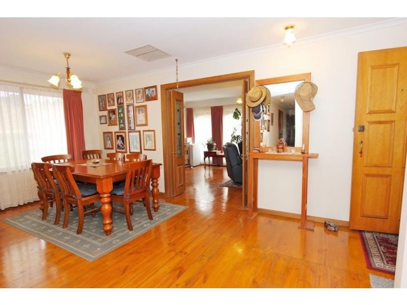 22 Sunnyside Drive, Evanston Park SA 5116