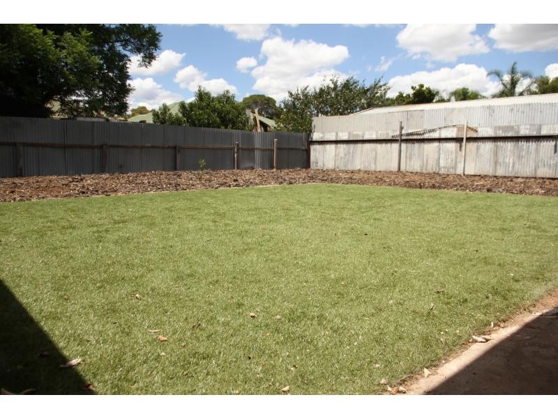 4 Gregory Street, Brahma Lodge SA 5109