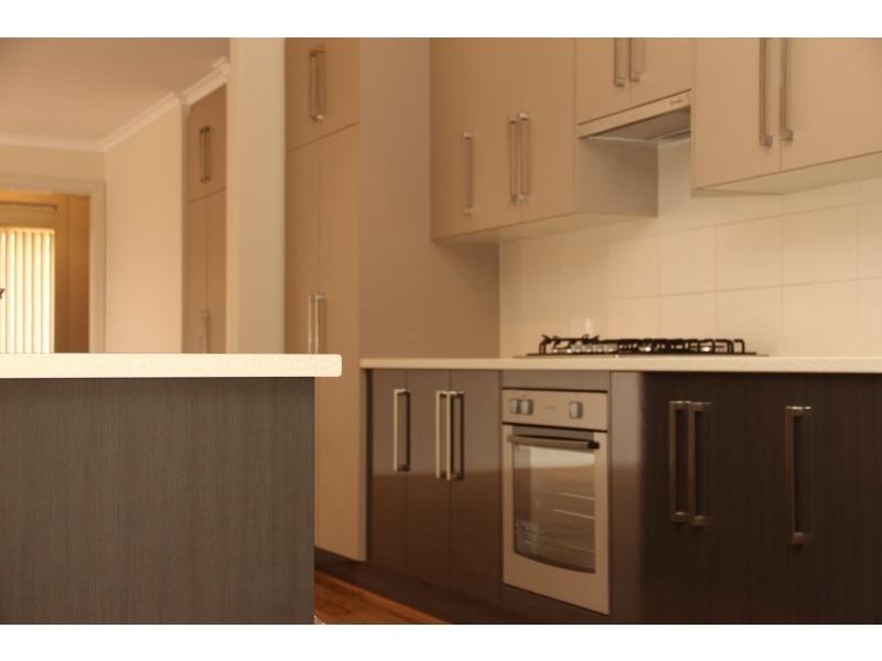 4 Dyson Street, Evanston SA 5116