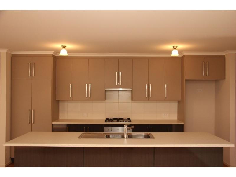 4 Dyson Street, Evanston SA 5116