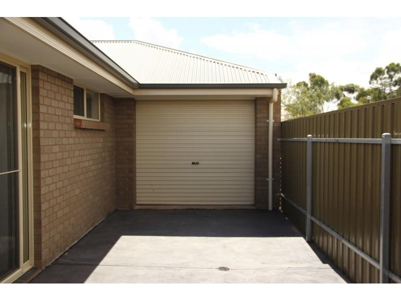 4 Dyson Street, Evanston SA 5116