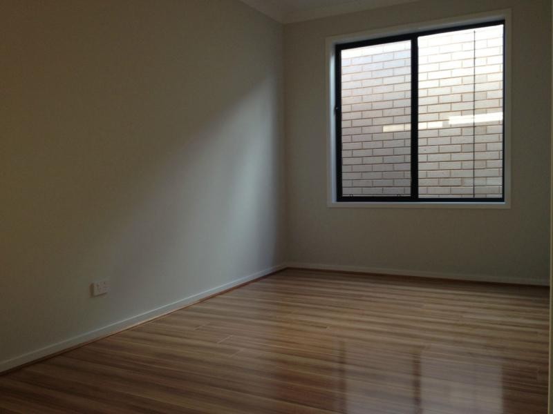 10 Tomnicstas Street, Viva Green, Munno Para West SA 5115