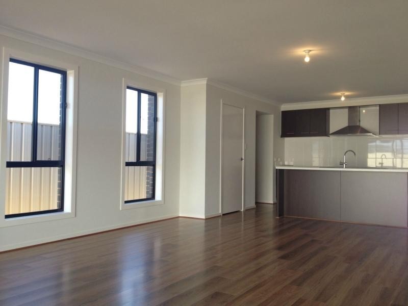 6 Angheljo Court, Viva Green, Munno Para West SA 5115