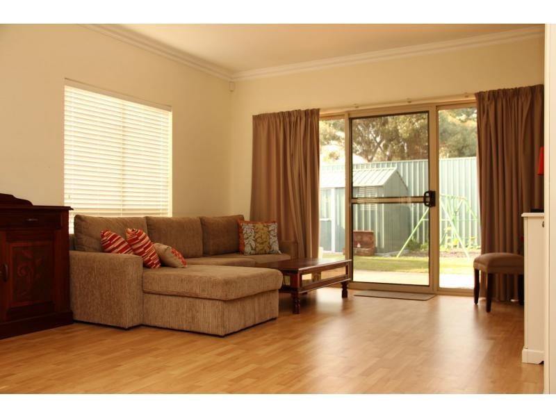 21 Avocet Drive, Mawson Lakes SA 5095