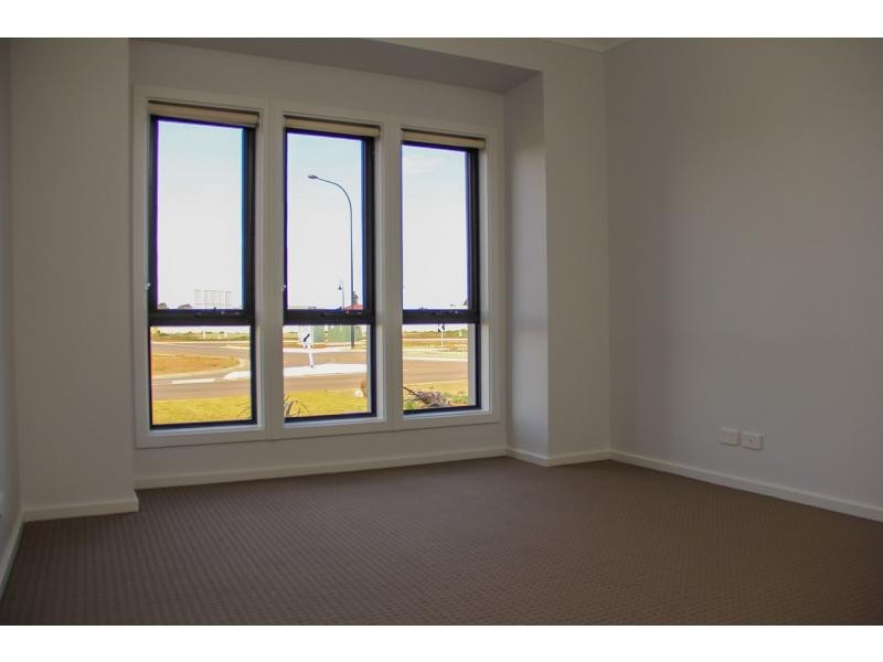 4 Mango Street, The Orchard, Direk SA 5110