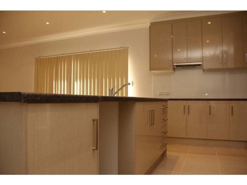 4 Mango Street, The Orchard, Direk SA 5110