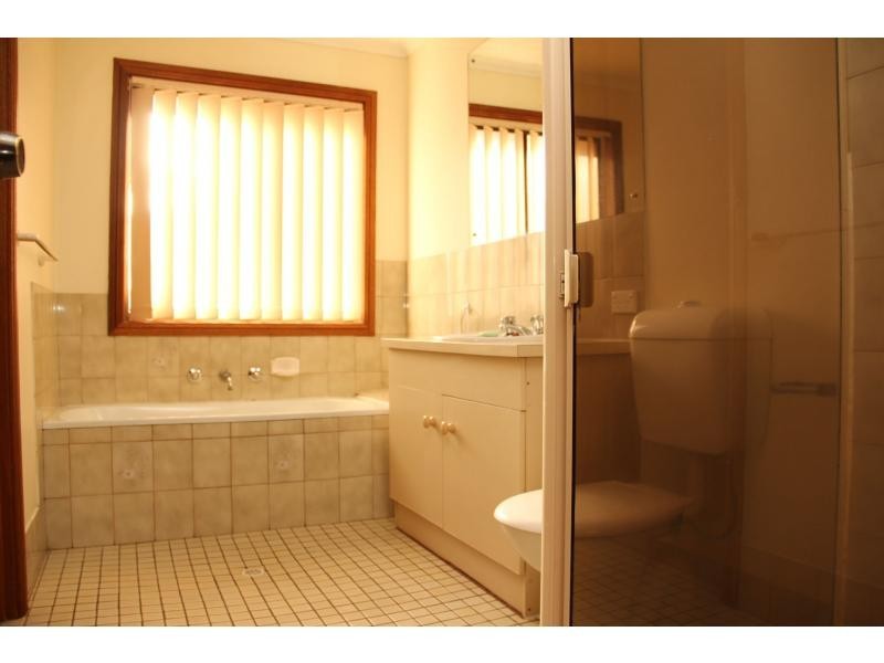 66 Canterbury Drive, Salisbury Heights SA 5109