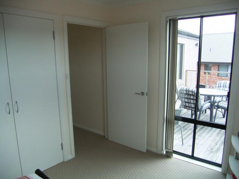 41 Glebe Hill Road, Howrah TAS 7018