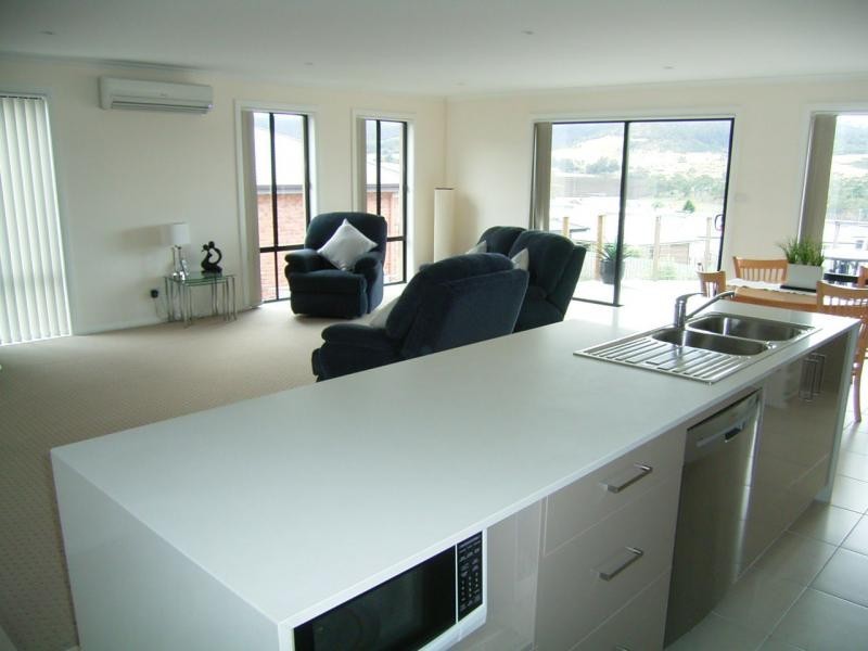41 Glebe Hill Road, Howrah TAS 7018
