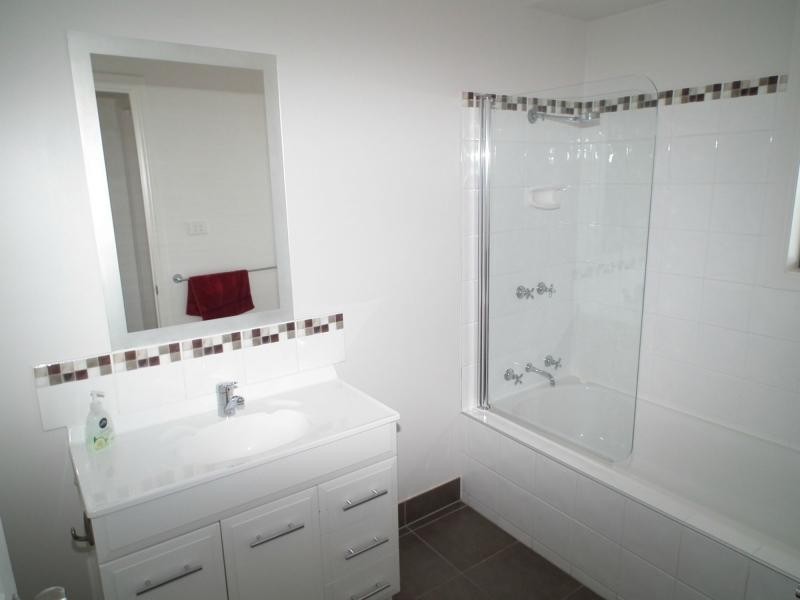 18B Madison Avenue, Brighton TAS 7030
