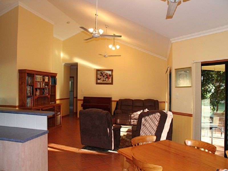 21 Anthony Court, Deception Bay QLD 4508