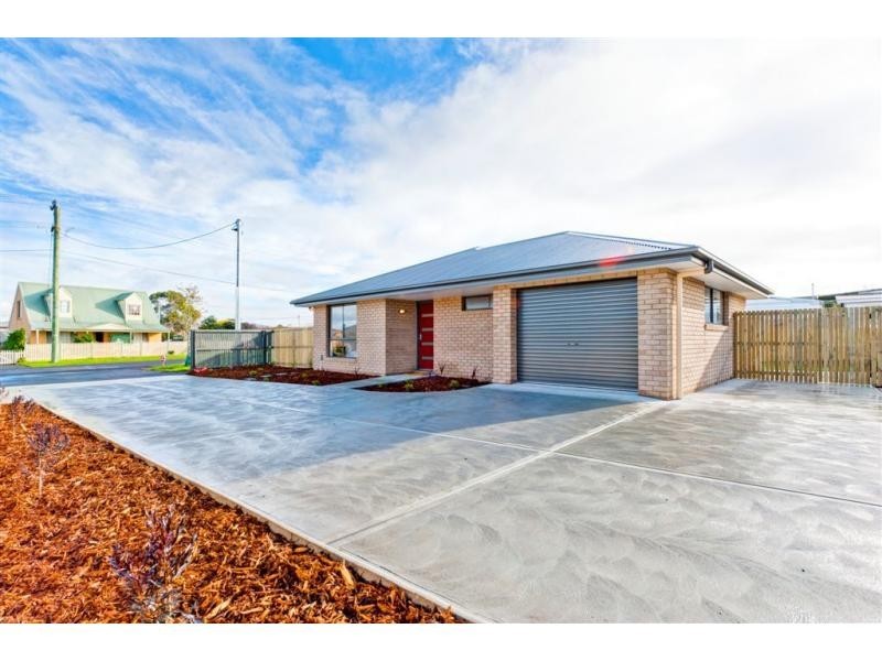 1 & 2/30 Arthur Street, Sorell TAS 7172
