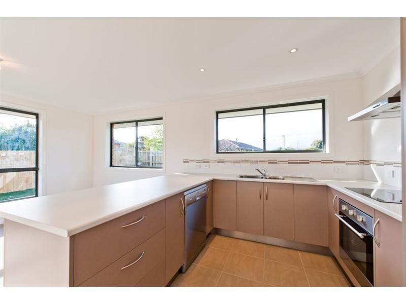 1 & 2/30 Arthur Street, Sorell TAS 7172