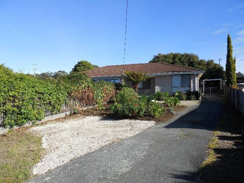 2/3 Carinya Street, Blackmans Bay TAS 7052