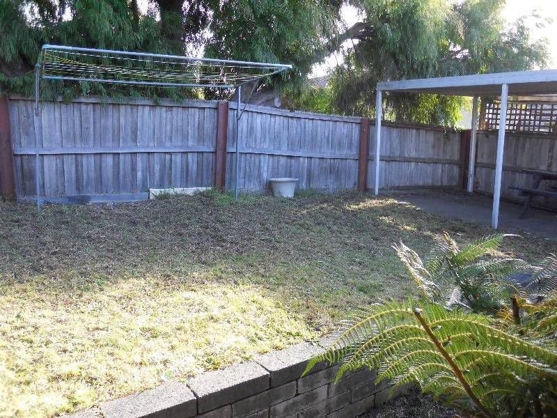 2/3 Carinya Street, Blackmans Bay TAS 7052