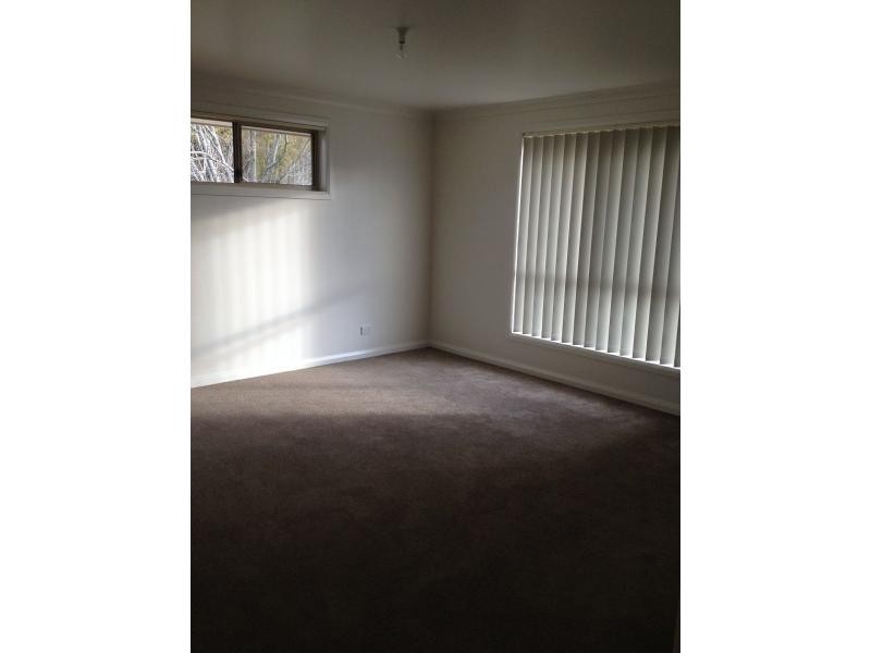 2/25a Adelaide Street, Westbury TAS 7303