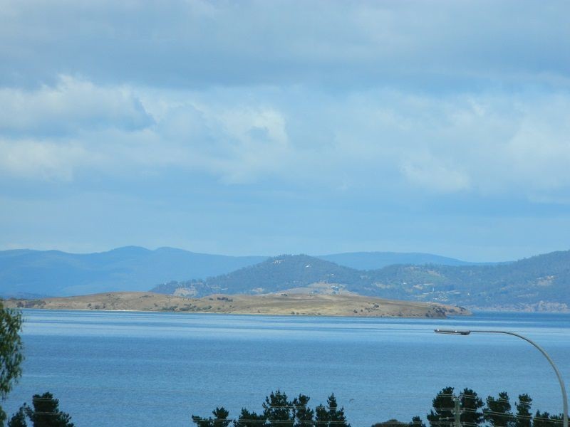 51 Millview Drive, Oakdowns TAS 7019